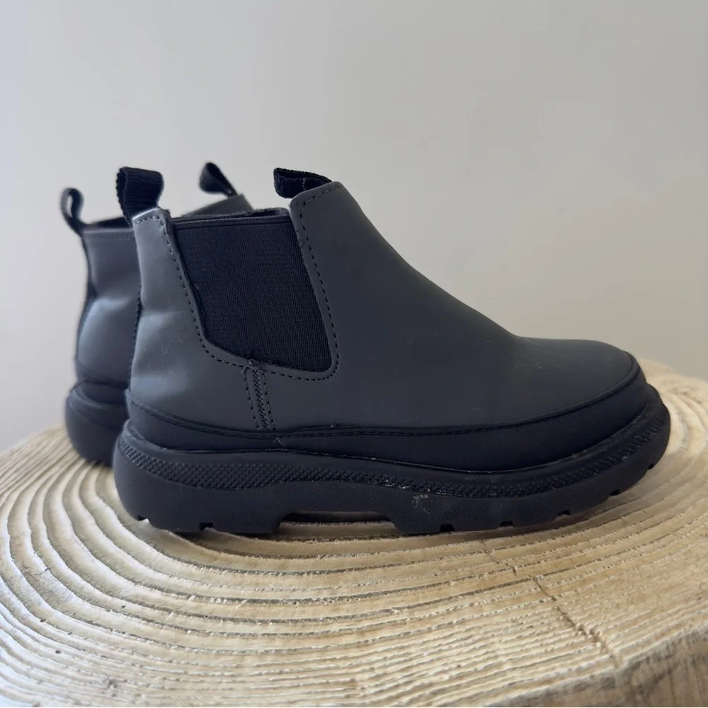 Zara Gray and Black Ankle Toddler Boots EU 24/7.5 US